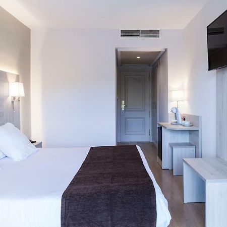 Hotel Helios Lloret Lloret de Mar Esterno foto