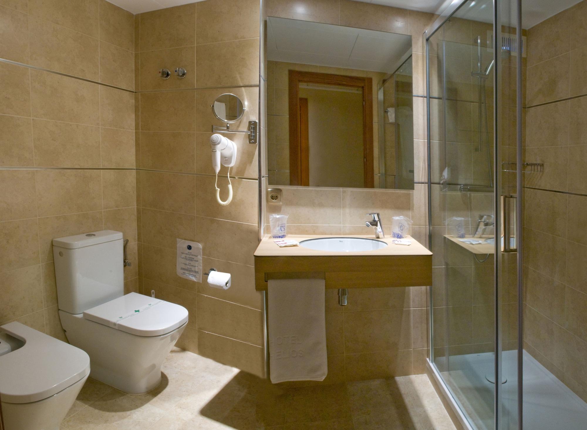 Hotel Helios Lloret Lloret de Mar Esterno foto