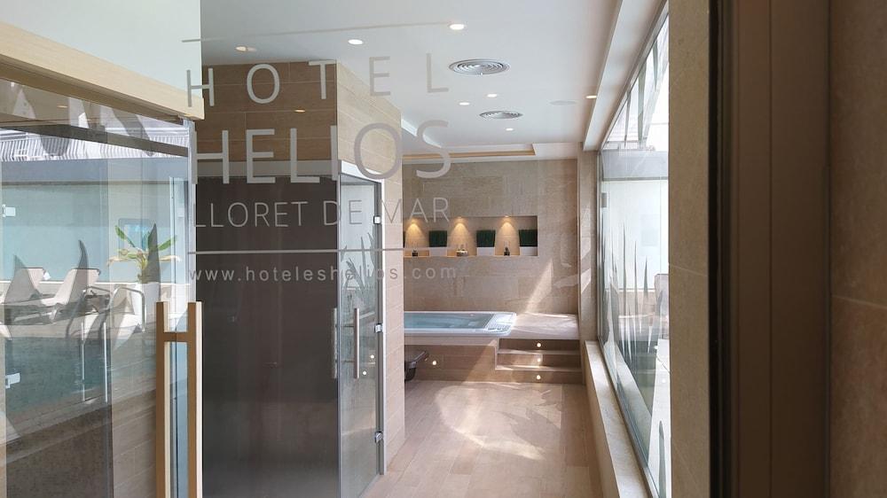Hotel Helios Lloret Lloret de Mar Esterno foto