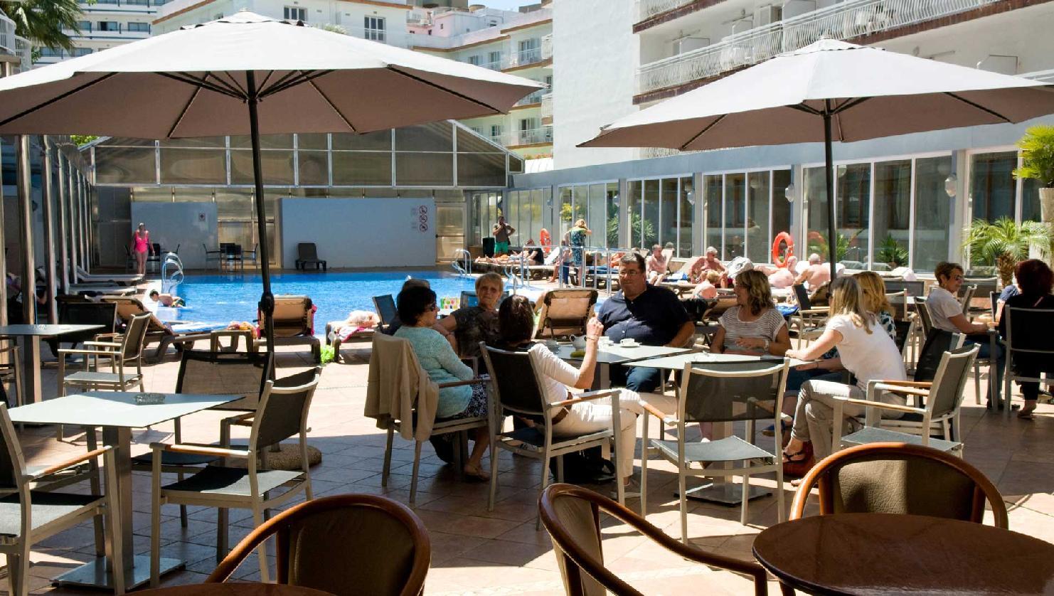 Hotel Helios Lloret Lloret de Mar Esterno foto