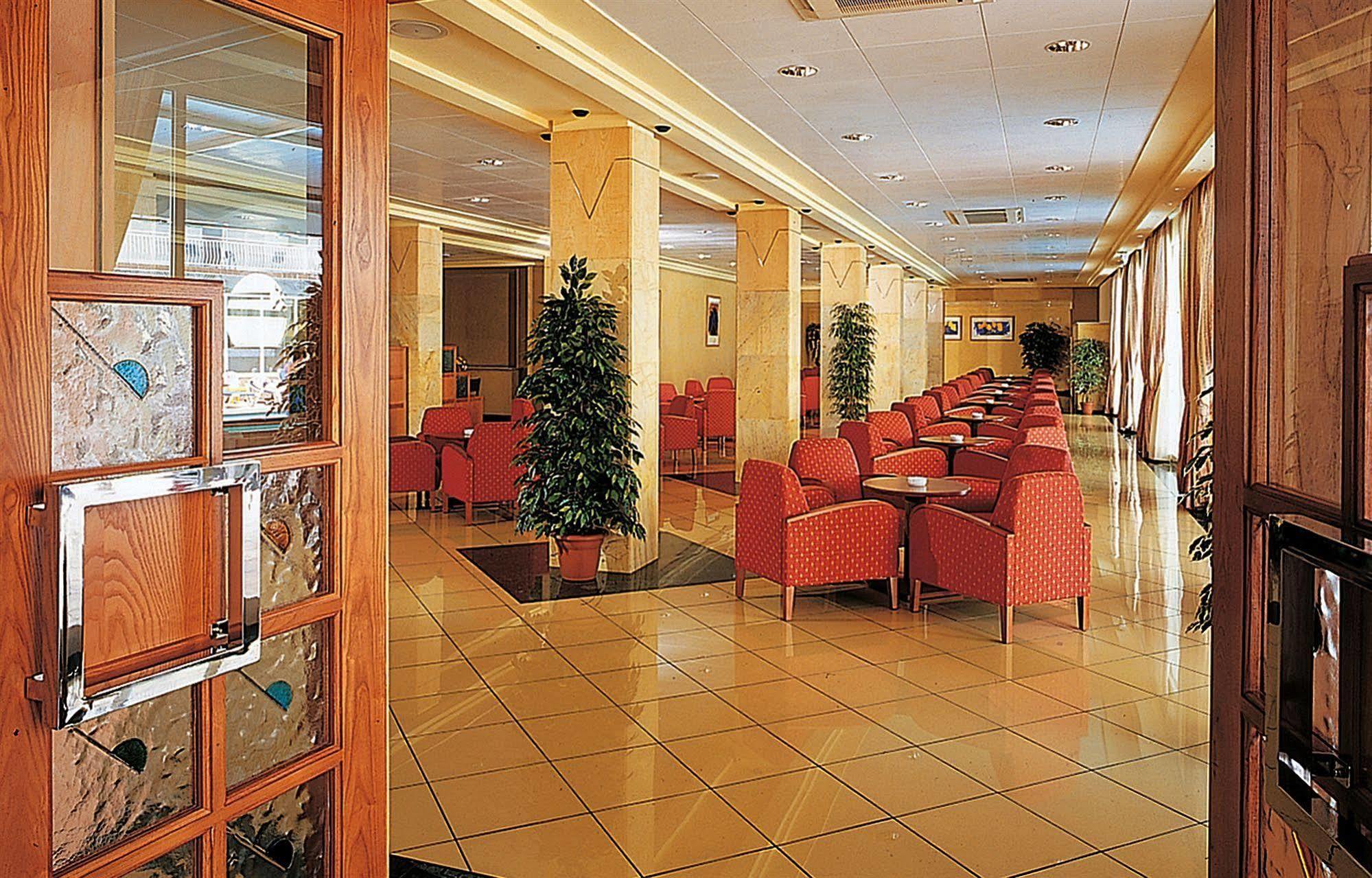 Hotel Helios Lloret Lloret de Mar Esterno foto